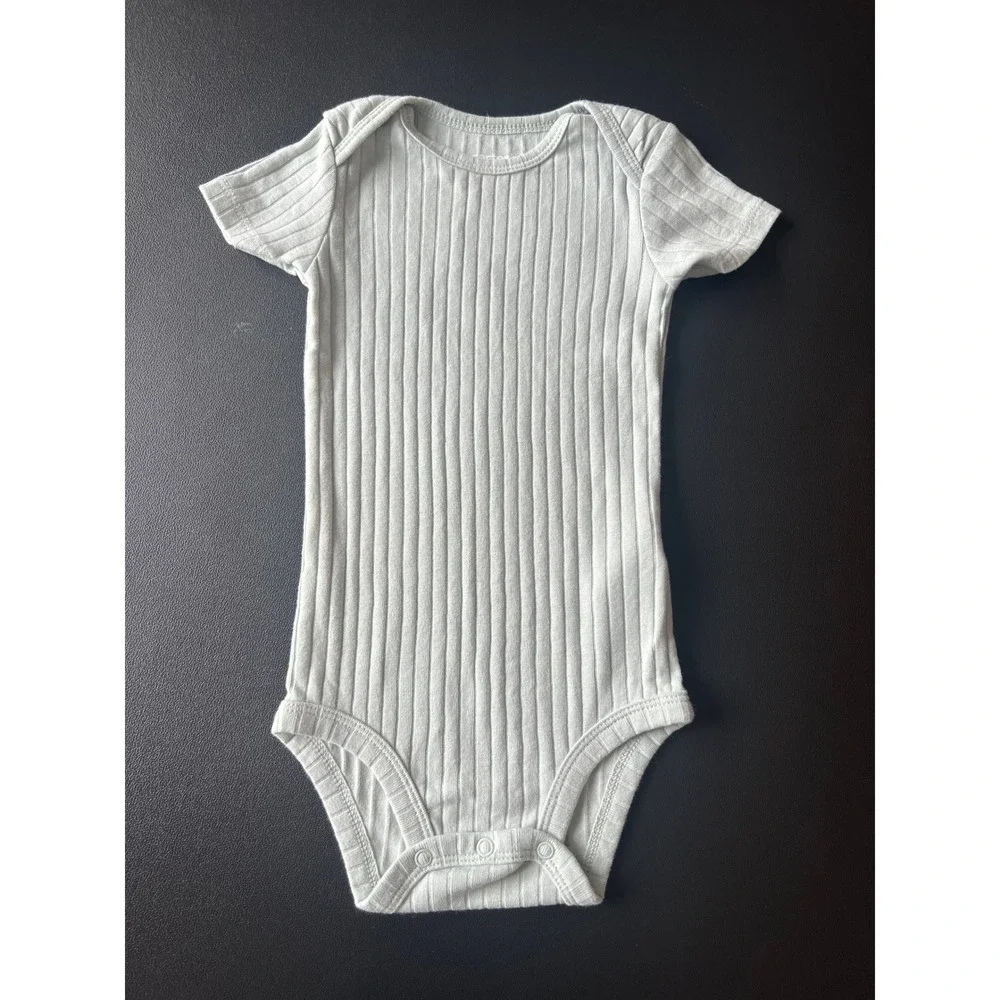 Carters Child of Mine Baby 18M Sage Green Ribbed Short Sleeve Bodysuit (1016)